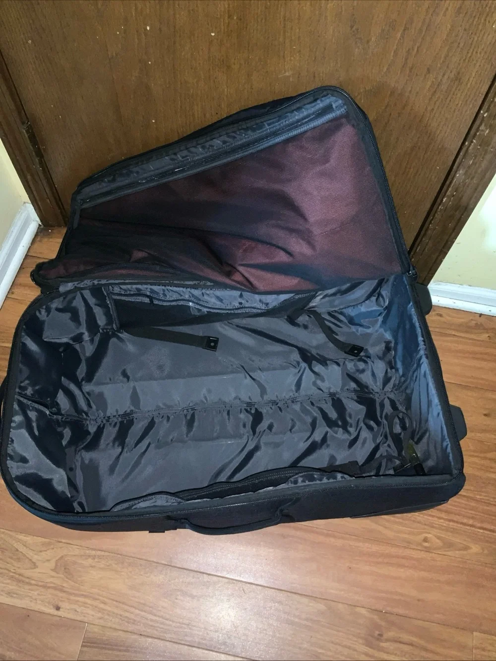 Nike Suitcase Carry On Black Cordura Rolling Luggage. 30X17. Good condition.